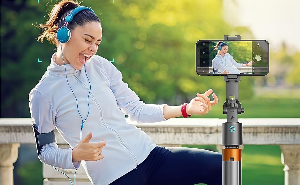 TREPIED STABILISATEURT A ROBOT CAMERA INTELLIGENTE ET TELECOMMANDE